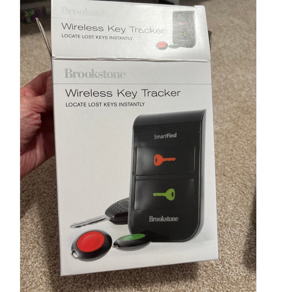 Brookstone SmartFind Wireless Key Tracker RF Item Locator 2 Receivers 595058
